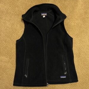 Patagonia Women's Black Zip-Up Vest